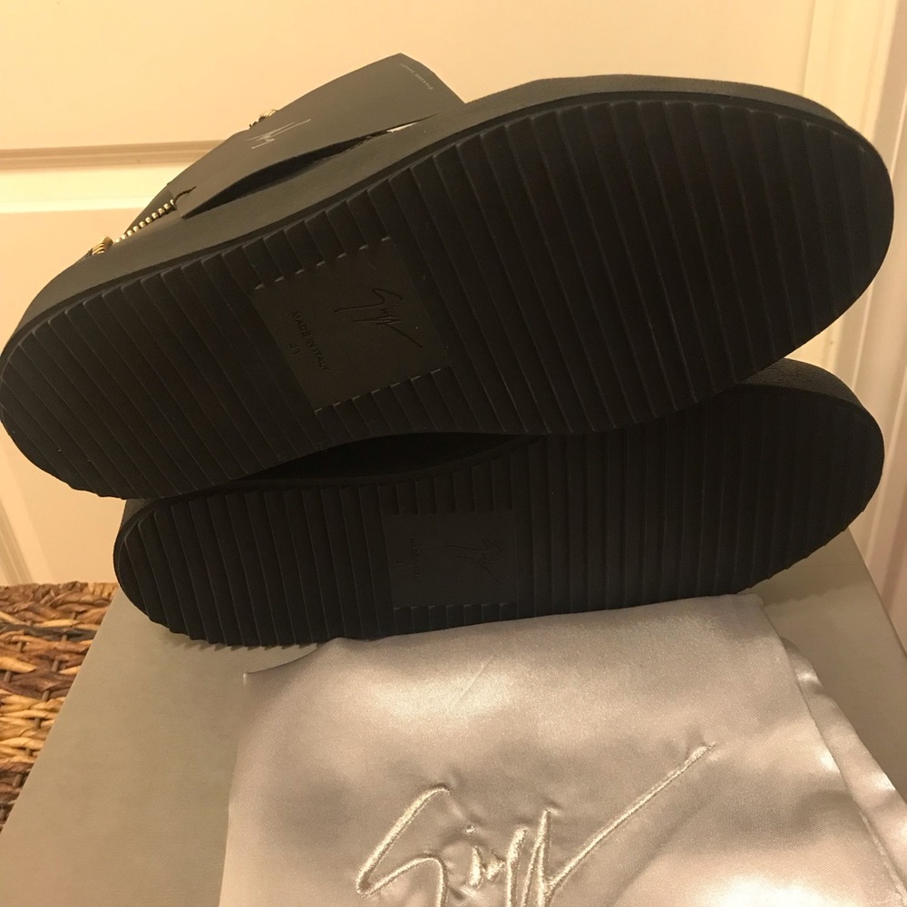 NEW Giuseppe Zanotti Kirk suede mid top sneakers - Picture 5 of 6